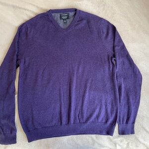 Men’s Shop V-neck sweater